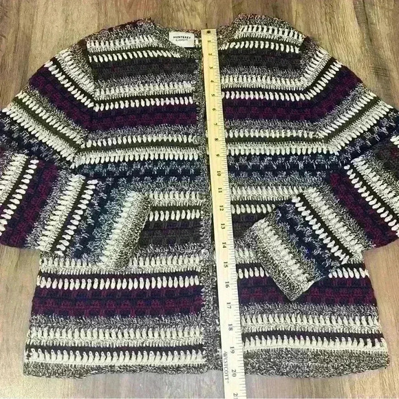 Cozy  Vintage 90s Striped Knitted Crewneck Button-Up Cardigan Sweater Purple‎ - Picture 2 of 5